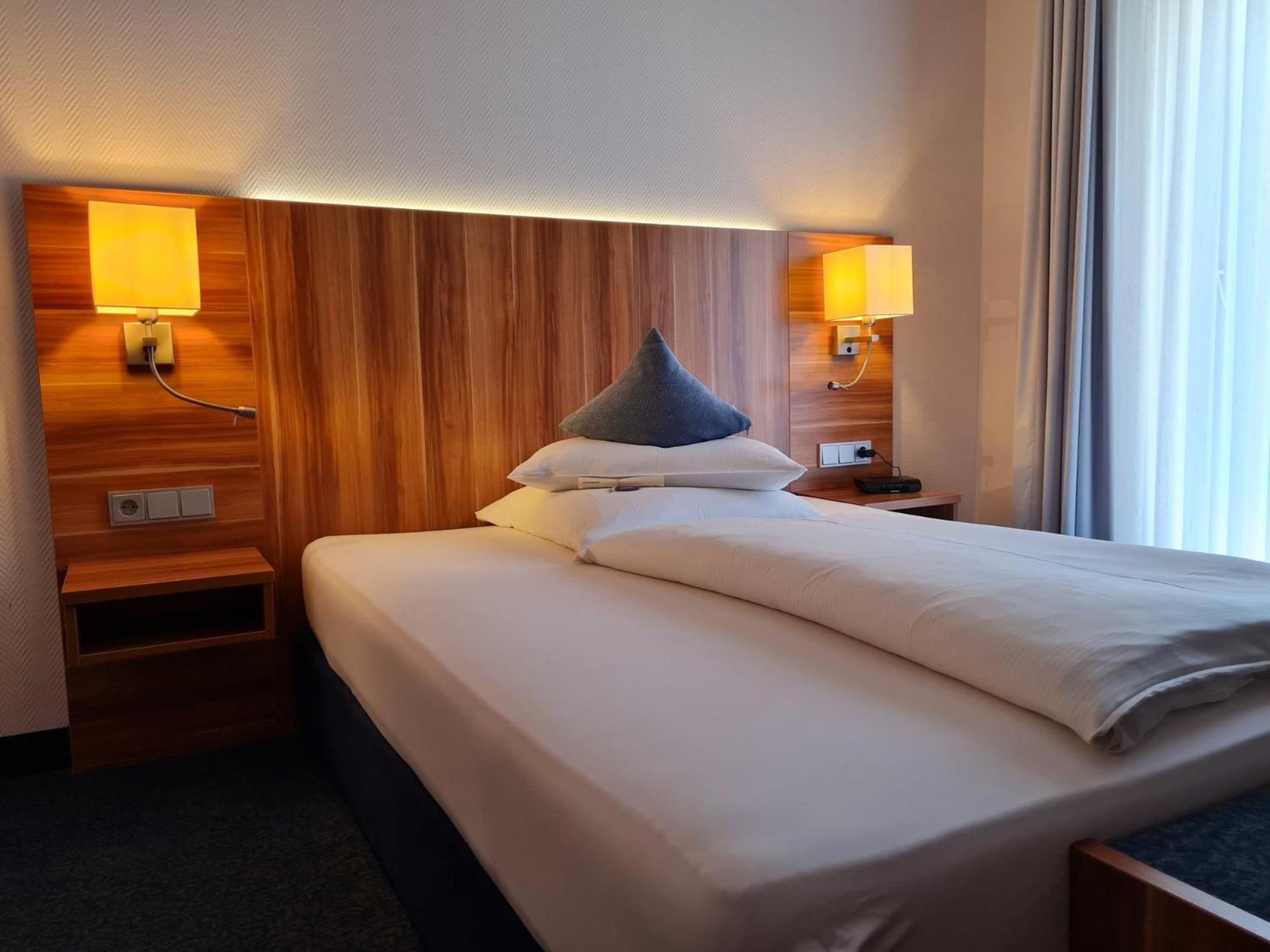 Best Western Blankenburg Hotel โคบวร์ก ภายนอก รูปภาพ