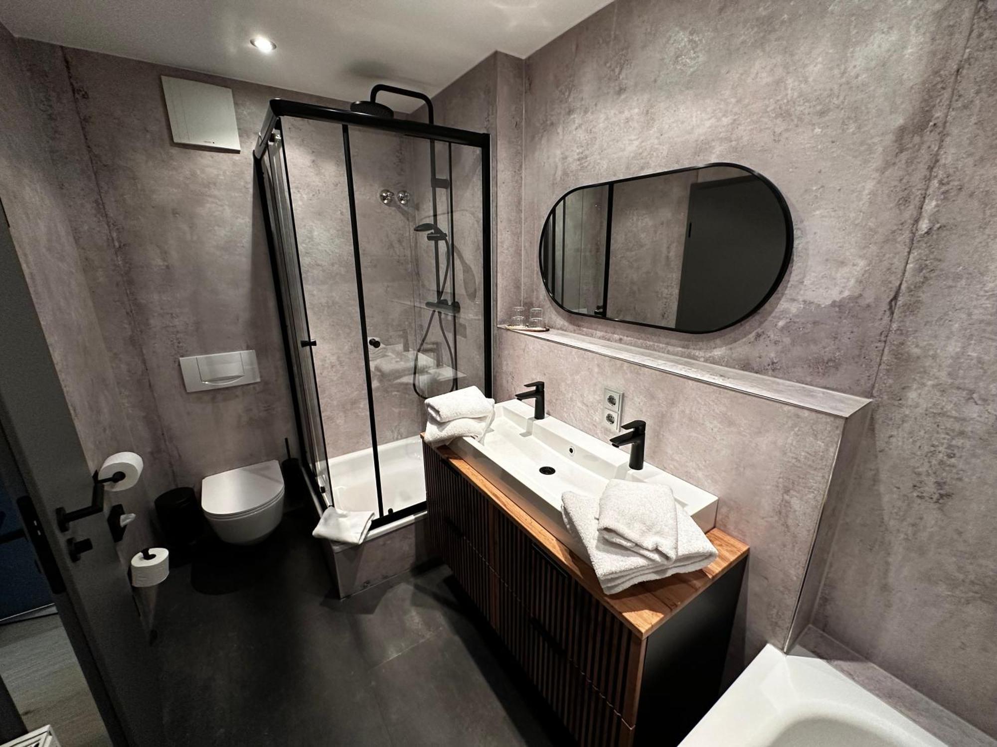 Best Western Blankenburg Hotel โคบวร์ก ภายนอก รูปภาพ