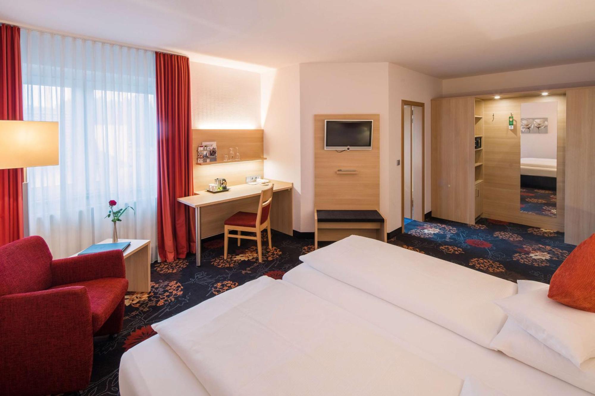 Best Western Blankenburg Hotel โคบวร์ก ภายนอก รูปภาพ